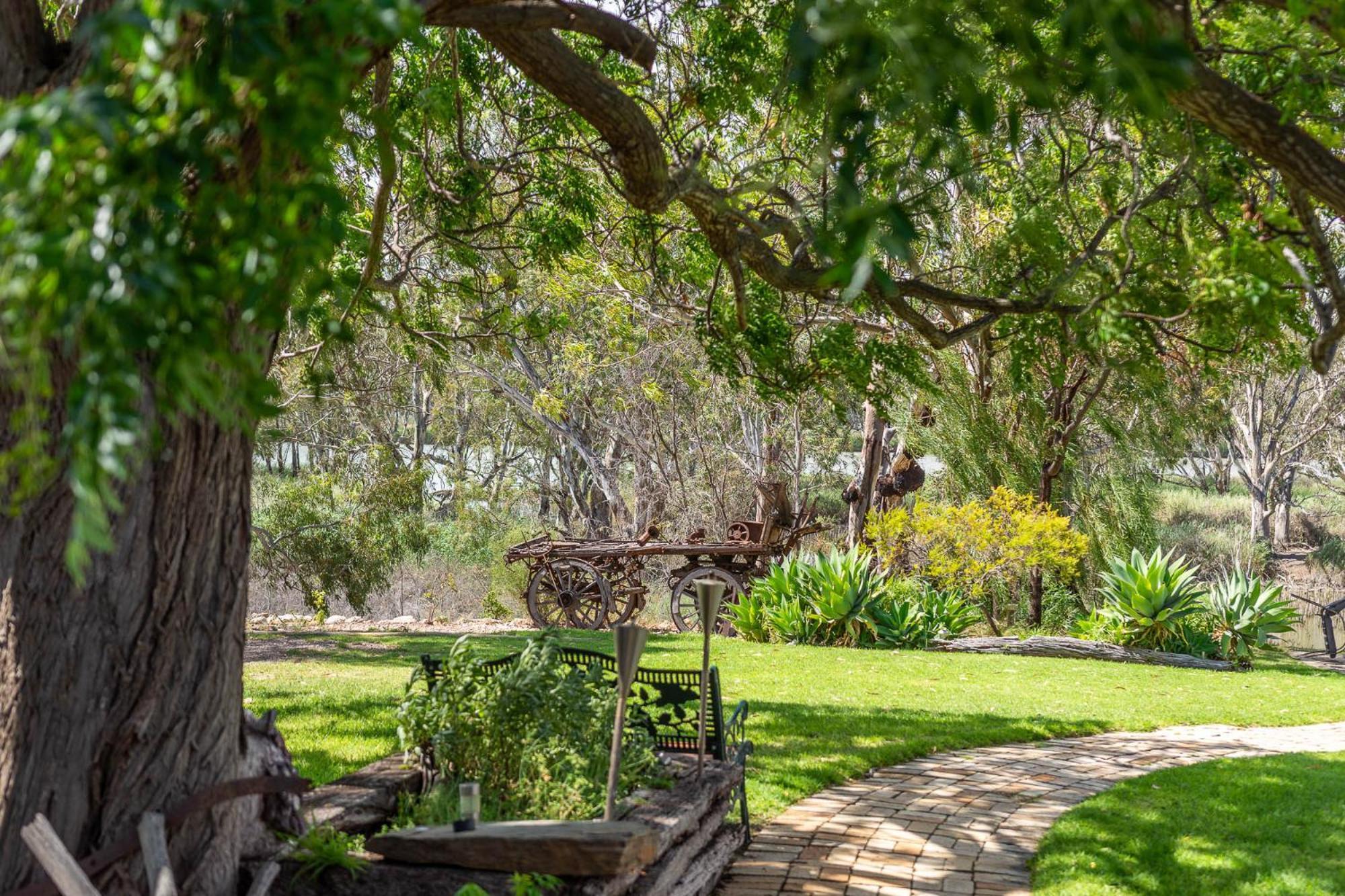 Lake Bywater Cottage Walker Flat Dış mekan fotoğraf